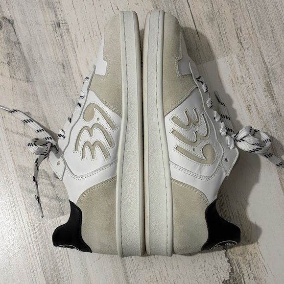 33.9 The Original White and Black Women's Sneakers - Picture 8 of 12